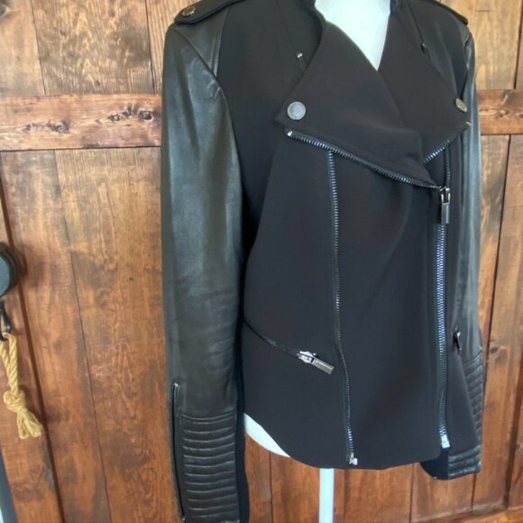 Vintage BCBG Black Leather Women's Moto Jacket Sz L - Picture 8 of 15